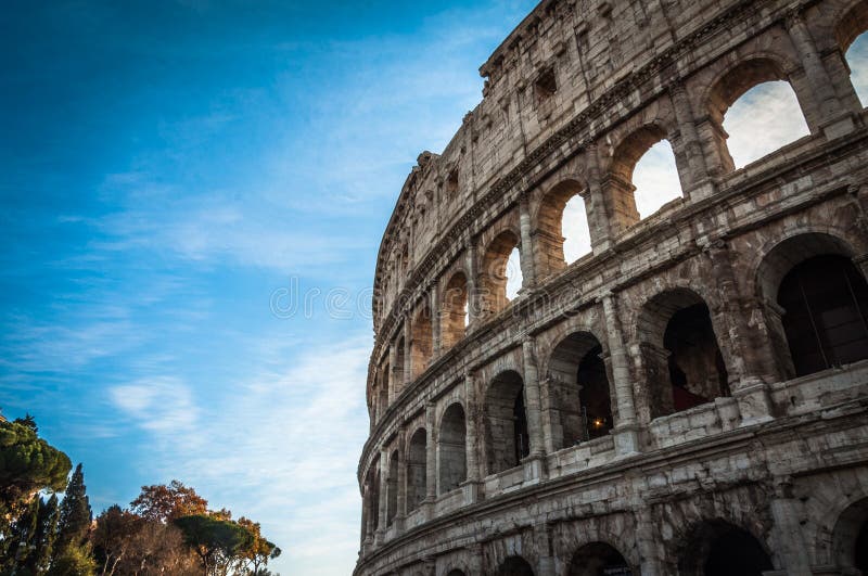 De beroemde plaats Colosseum royalty-vrije stock fotografie De beroemde plaats Colosseum royalty-vrije stock fotografie