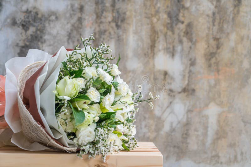 De boeketbloem van nam toe stock afbeelding