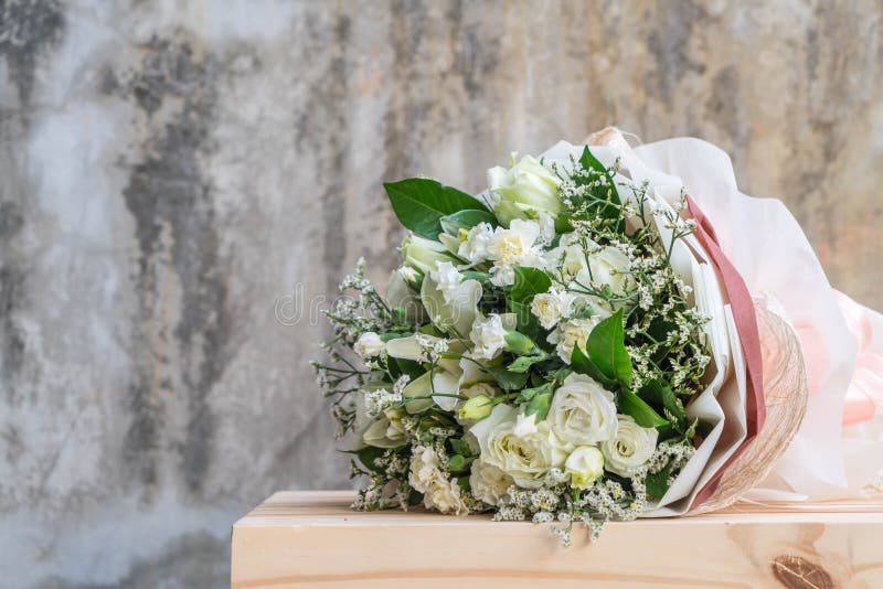 De boeketbloem van nam toe stock foto