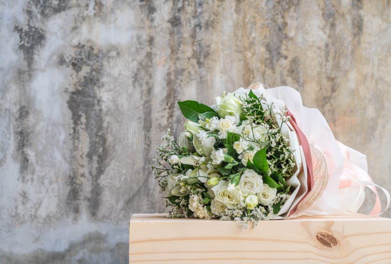 De boeketbloem van nam toe royalty-vrije stock afbeeldingen