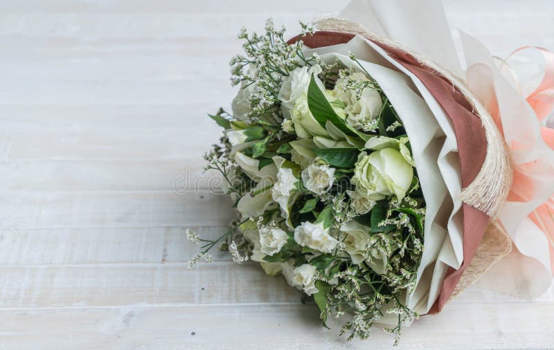 De boeketbloem van nam toe royalty-vrije stock afbeelding