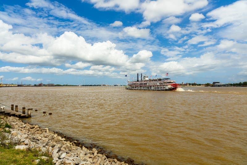 De Boot van de de Rivierpeddel van de Mississippi royalty-vrije stock fotografie De Boot van de de Rivierpeddel van de Mississippi royalty-vrije stock fotografie