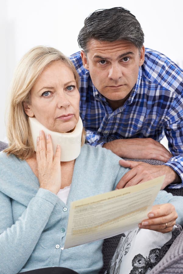 De Brief van de paarlezing over Vrouwen` s Verwonding stock afbeelding De Brief van de paarlezing over Vrouwen` s Verwonding stock afbeelding