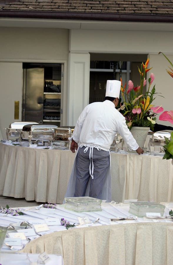 De Chef-kok van de catering stock afbeeldingen De Chef-kok van de catering stock afbeeldingen