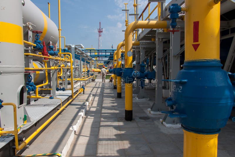 De compressorpost van het gas stock afbeeldingen De compressorpost van het gas stock afbeeldingen