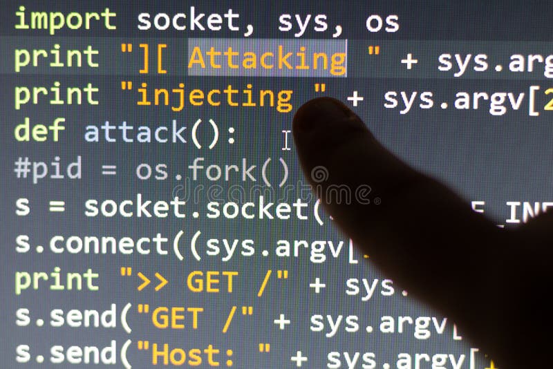 De conceptuele code van de cyberaanval stock foto De conceptuele code van de cyberaanval stock foto