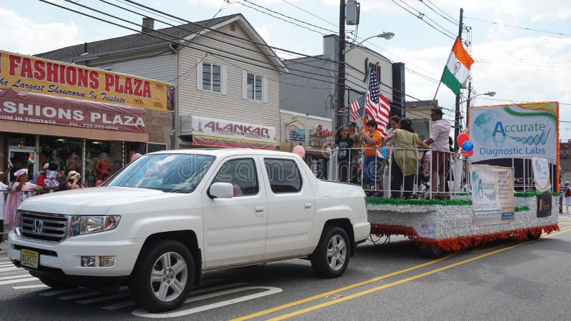 de Dagparade van India van 2015 jaarlijkse in Edison, New Jersey stock fotografie de Dagparade van India van 2015 jaarlijkse in Edison, New Jersey stock fotografie