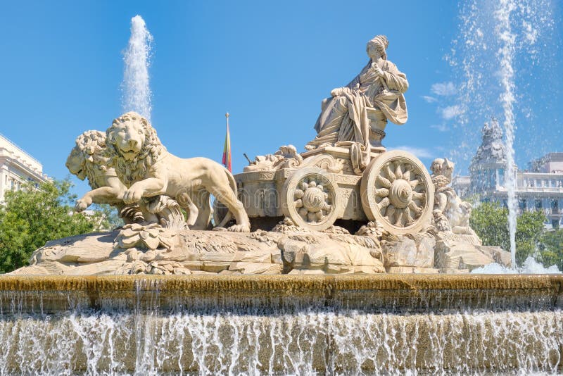 De Fontein van Cibeles, een symbool van Madrid stock afbeeldingen De Fontein van Cibeles, een symbool van Madrid stock afbeeldingen