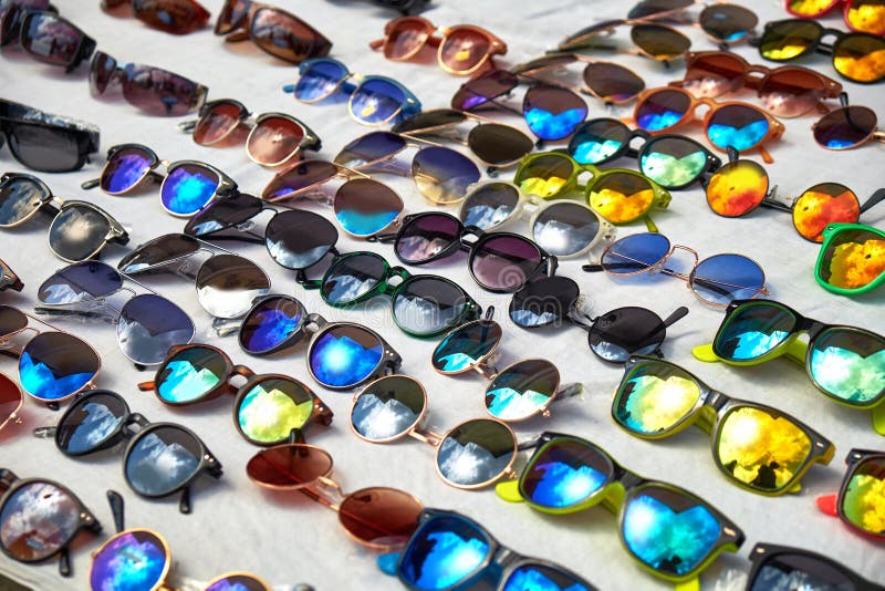De glazen van de zon stock afbeeldingen De glazen van de zon stock afbeeldingen