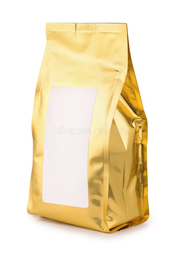 De gouden zak van het folievoedsel met leeg etiket stock afbeeldingen De gouden zak van het folievoedsel met leeg etiket stock afbeeldingen