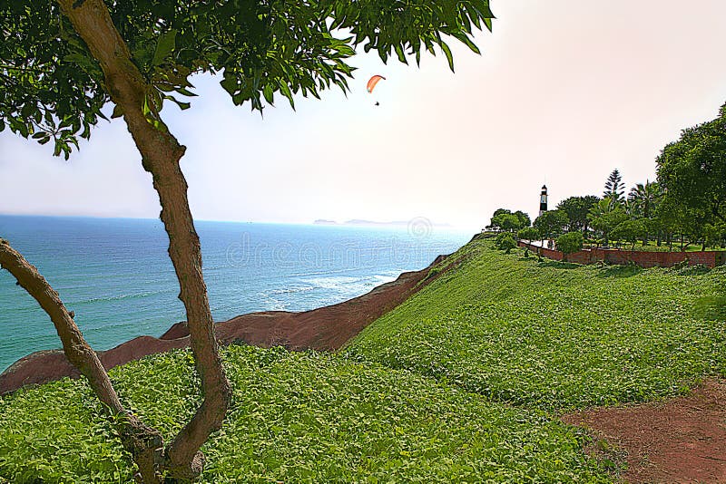 De Groene Kust ` voor de Vreedzame Oceaan - Miraflores, Lima - Peru van ` stock fotografie De Groene Kust ` voor de Vreedzame Oceaan - Miraflores, Lima - Peru van ` stock fotografie