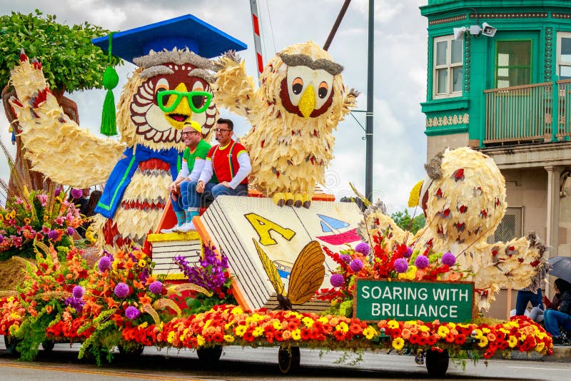 De Grote Bloemenparade 2017 van Portland royalty-vrije stock foto De Grote Bloemenparade 2017 van Portland royalty-vrije stock foto