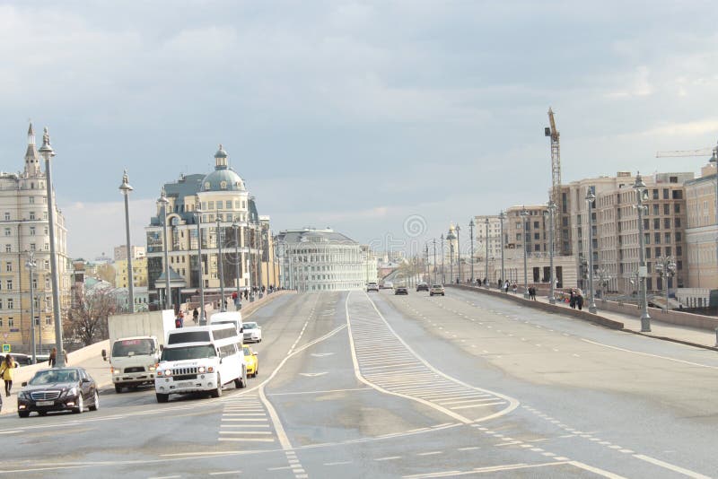 De Grote Steenbrug in Moskou Rusland royalty-vrije stock afbeeldingen De Grote Steenbrug in Moskou Rusland royalty-vrije stock afbeeldingen