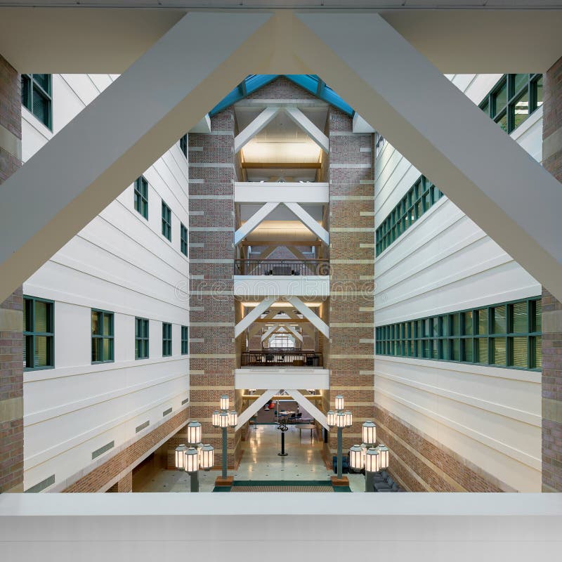 De hal van het Beckmaninstituut royalty-vrije stock afbeeldingen De hal van het Beckmaninstituut royalty-vrije stock afbeeldingen