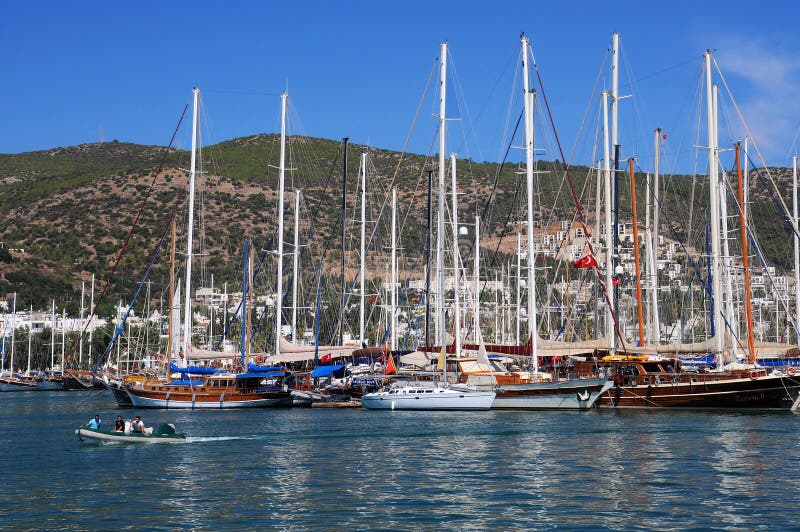 Haven van Bodrum, Turkije redactionele fotografie. Image of toerisme