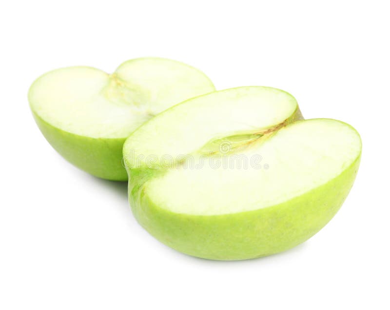 De helften van verse groene appel op wit stock foto's De helften van verse groene appel op wit stock foto's
