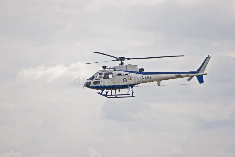 Download De Helikopter Van De Eekhoorn Stock Foto - Afbeelding bestaande uit eekhoorn, neatness: 297272