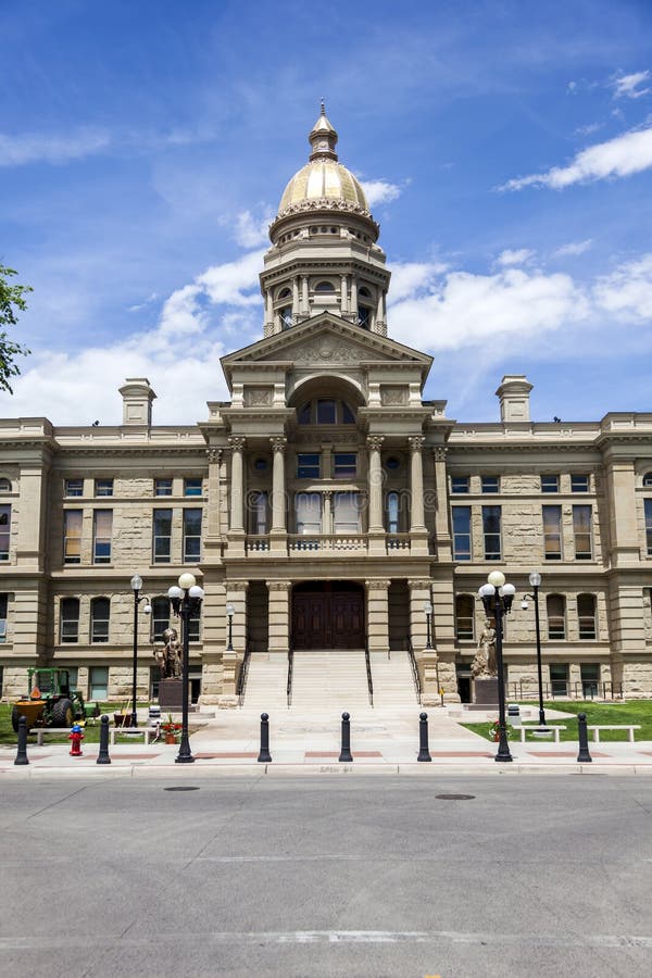 De het Capitoolbouw van de Staat van Wyoming stock fotografie De het Capitoolbouw van de Staat van Wyoming stock fotografie