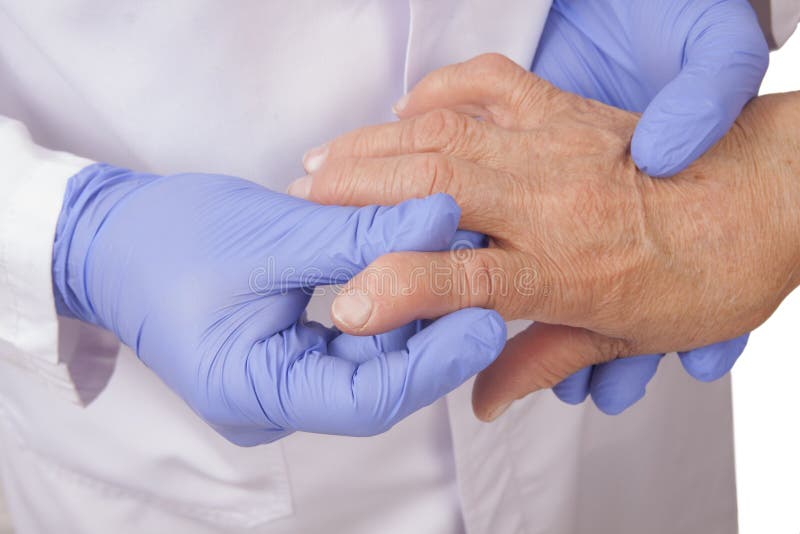 De hogere vrouw met Reumatoïde artritis bezoekt een arts