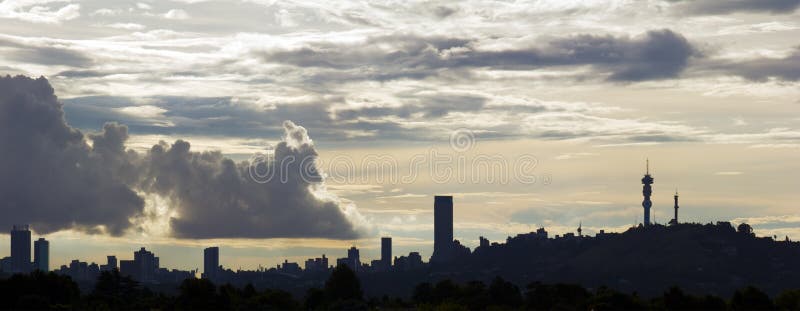 De horizon van Johannesburg. royalty-vrije stock fotografie De horizon van Johannesburg. royalty-vrije stock fotografie