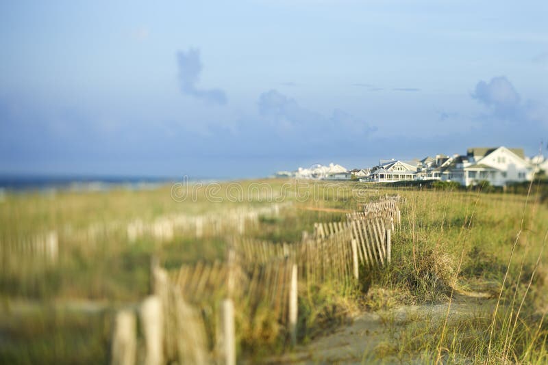 De huizen van Beachfront stock afbeeldingen De huizen van Beachfront stock afbeeldingen