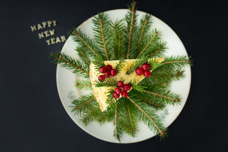 De inschrijvings gelukkig nieuw jaar van de stuk mooi cake stock fotografie De inschrijvings gelukkig nieuw jaar van de stuk mooi cake stock fotografie