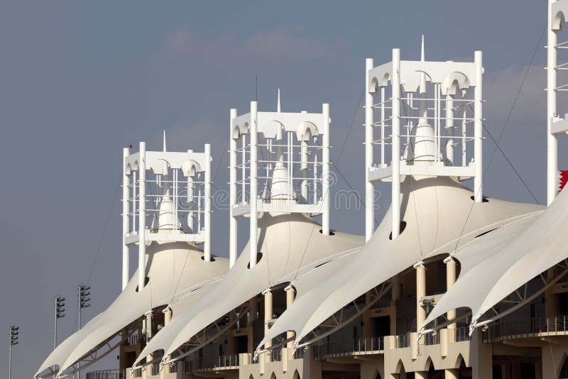 De Internationale Kring van Bahrein in Manama stock afbeelding De Internationale Kring van Bahrein in Manama stock afbeelding