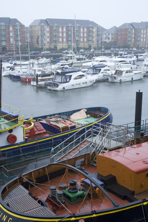 De Jachthaven van Swansea in de regen. royalty-vrije stock foto De Jachthaven van Swansea in de regen. royalty-vrije stock foto