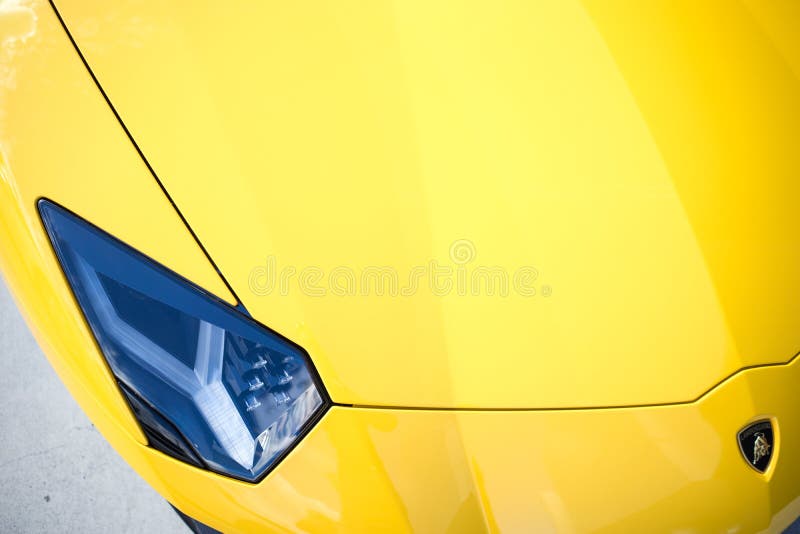 2018 de Kap en de Koplamp van Lamborghini Aventador S royalty-vrije stock fotografie 2018 de Kap en de Koplamp van Lamborghini Aventador S royalty-vrije stock fotografie