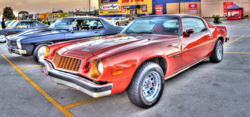 Klassieke Amerikaanse muscle car stock afbeeldingen