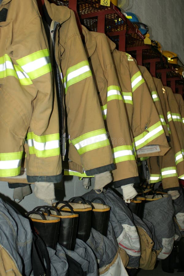De kleding van de brandbestrijder