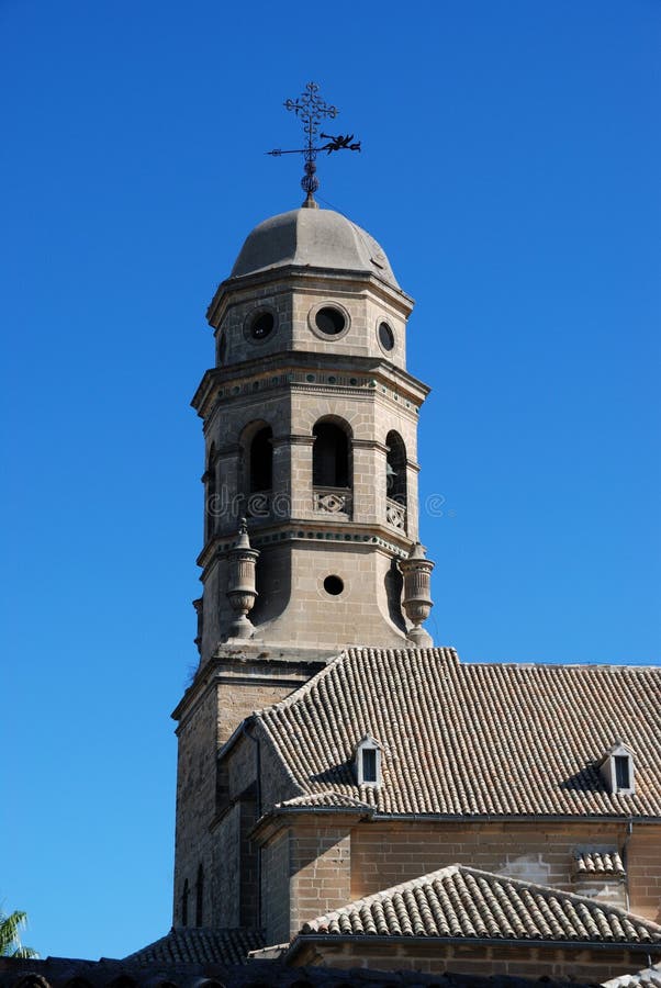 De klokketoren van de kathedraal, Baeza, Spanje. royalty-vrije stock foto's De klokketoren van de kathedraal, Baeza, Spanje. royalty-vrije stock foto's