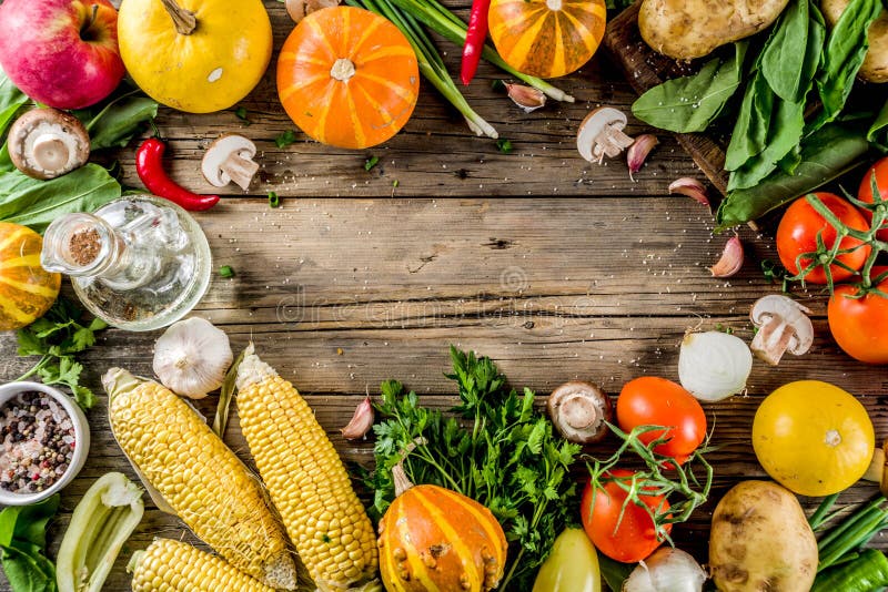 De kokende achtergrond van het de herfstvoedsel royalty-vrije stock afbeeldingen De kokende achtergrond van het de herfstvoedsel royalty-vrije stock afbeeldingen