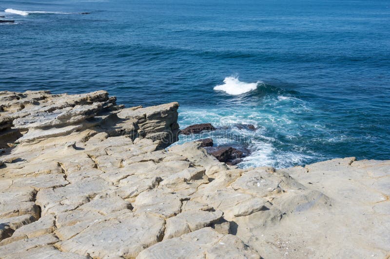 De kust van Atlantische oceant royalty-vrije stock afbeelding De kust van Atlantische oceant royalty-vrije stock afbeelding