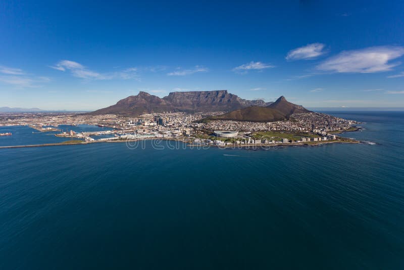 De Lijstberg & Stad van Cape Town stock foto De Lijstberg & Stad van Cape Town stock foto
