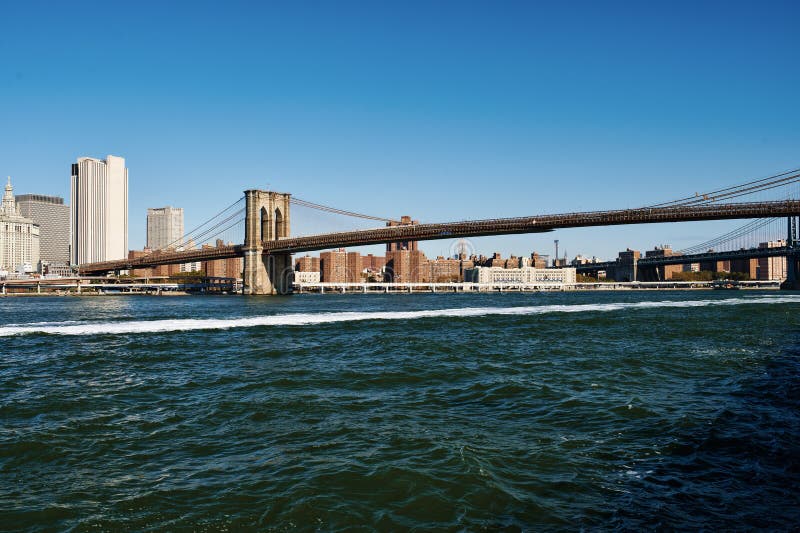 De mening van de Lower Manhattanhorizon van Brooklyn royalty-vrije stock fotografie De mening van de Lower Manhattanhorizon van Brooklyn royalty-vrije stock fotografie