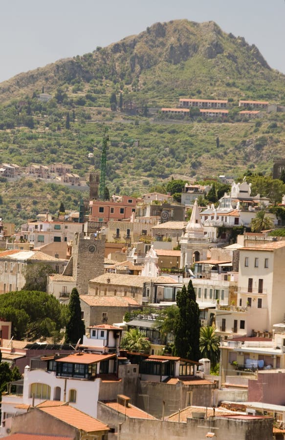 De meningstaormina Sicilië van het landschap royalty-vrije stock afbeeldingen De meningstaormina Sicilië van het landschap royalty-vrije stock afbeeldingen