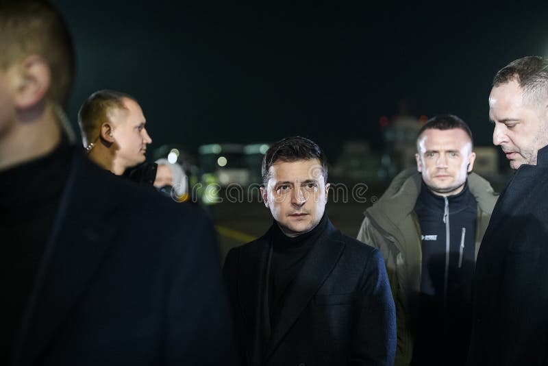 De Oekraïense president Volodymyr Zelenskiy op de internationale luchthaven van Boryspil bij Kiev, Oekraïne, 29 december 2019 royalty-vrije stock afbeelding De Oekraïense president Volodymyr Zelenskiy op de internationale luchthaven van Boryspil bij Kiev, Oekraïne, 29 december 2019 royalty-vrije stock afbeelding