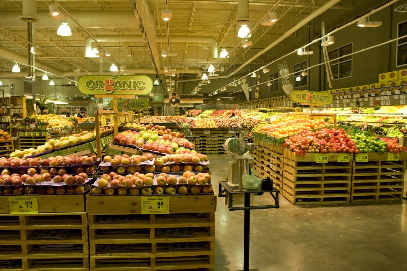 De opslagsupermarkt van de kruidenierswinkel royalty-vrije stock afbeelding De opslagsupermarkt van de kruidenierswinkel royalty-vrije stock afbeelding
