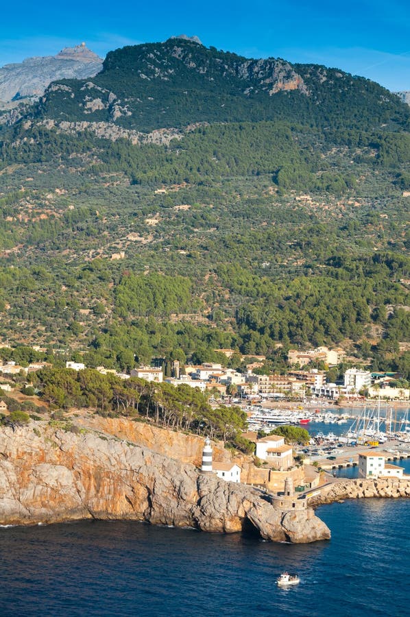 De port soller. 平底船, bents.