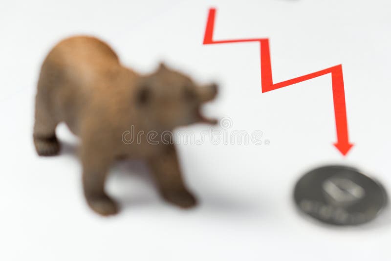 De prijsneerstorting en daling van Cryptocurrencyethereum als concept van de beertendens royalty-vrije stock afbeeldingen De prijsneerstorting en daling van Cryptocurrencyethereum als concept van de beertendens royalty-vrije stock afbeeldingen