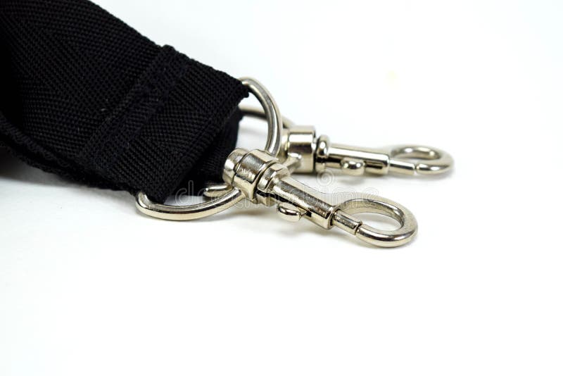 De riemsleutelkoord van de zwart bandkabel, greepbreuk stock foto's De riemsleutelkoord van de zwart bandkabel, greepbreuk stock foto's