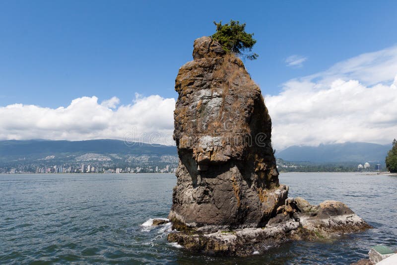 De Rots van Siwash in Stanley Park royalty-vrije stock fotografie De Rots van Siwash in Stanley Park royalty-vrije stock fotografie