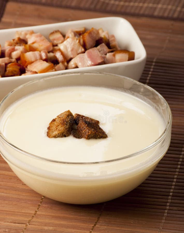 Aardappelroomsoep royalty-vrije stock fotografie