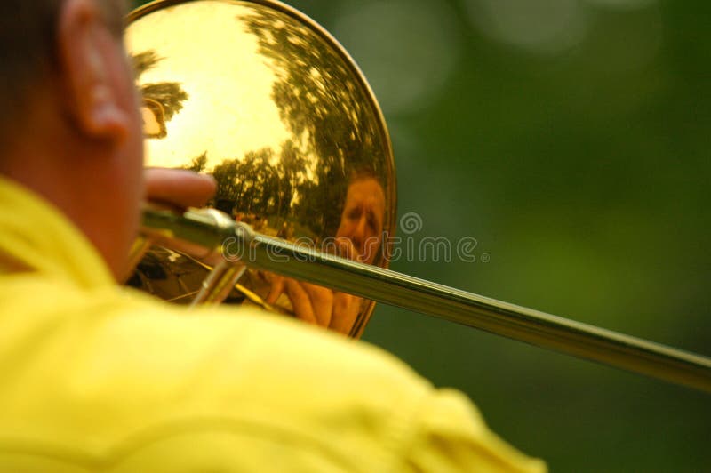 De Speler van de trombone stock fotografie De Speler van de trombone stock fotografie