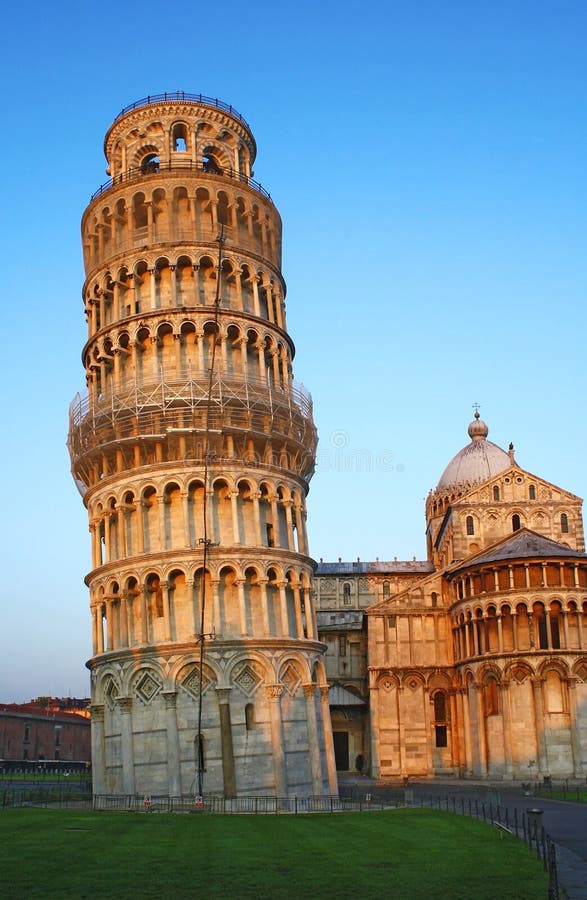 De stadsmonumenten van Pisa stock afbeeldingen De stadsmonumenten van Pisa stock afbeeldingen