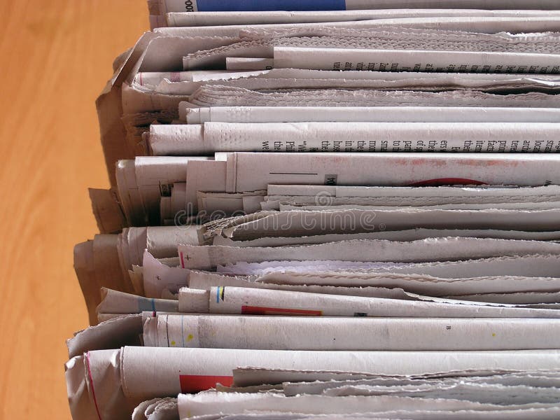 De stapel van de krant De stapel van de krant