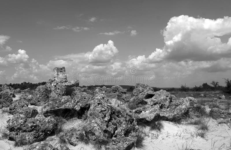 De Stone Desert, wolken, landschap, Varna, Bulgarije royalty-vrije stock foto De Stone Desert, wolken, landschap, Varna, Bulgarije royalty-vrije stock foto
