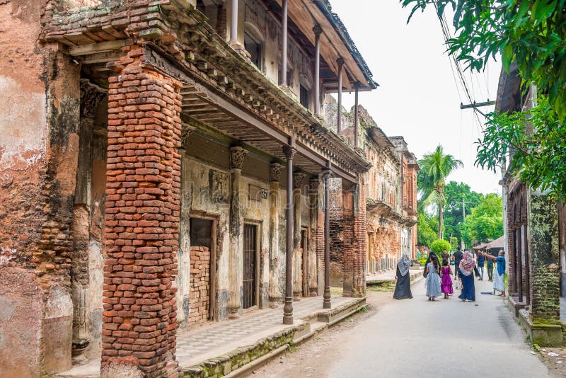 In de straat Panam Nagar van Sonargaon in Bangladesh royalty-vrije stock foto In de straat Panam Nagar van Sonargaon in Bangladesh royalty-vrije stock foto
