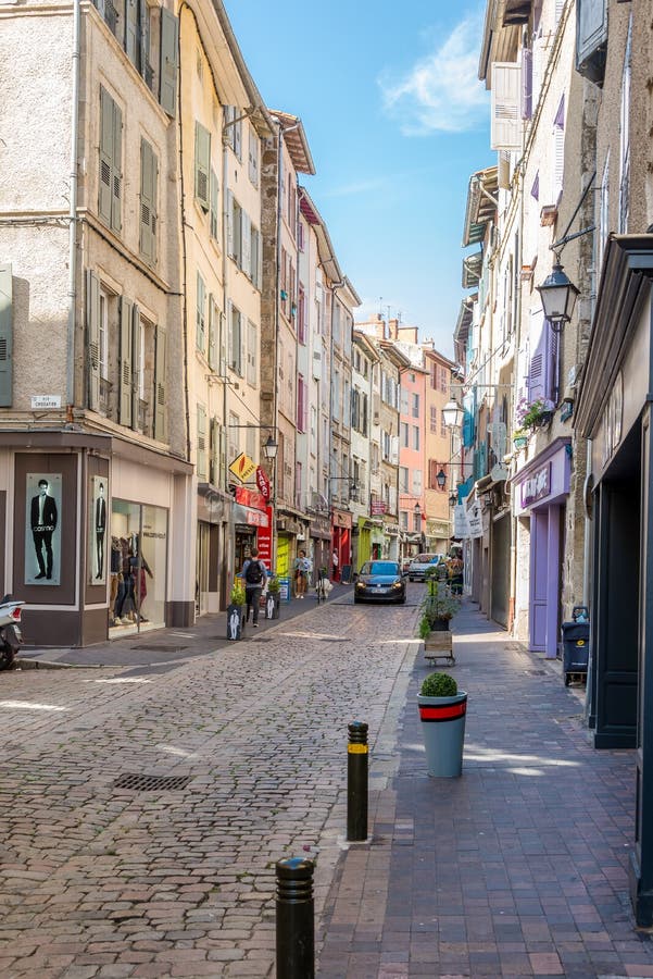 In de straten van Le Puy Engelse Velay - Frankrijk royalty-vrije stock afbeeldingen In de straten van Le Puy Engelse Velay - Frankrijk royalty-vrije stock afbeeldingen